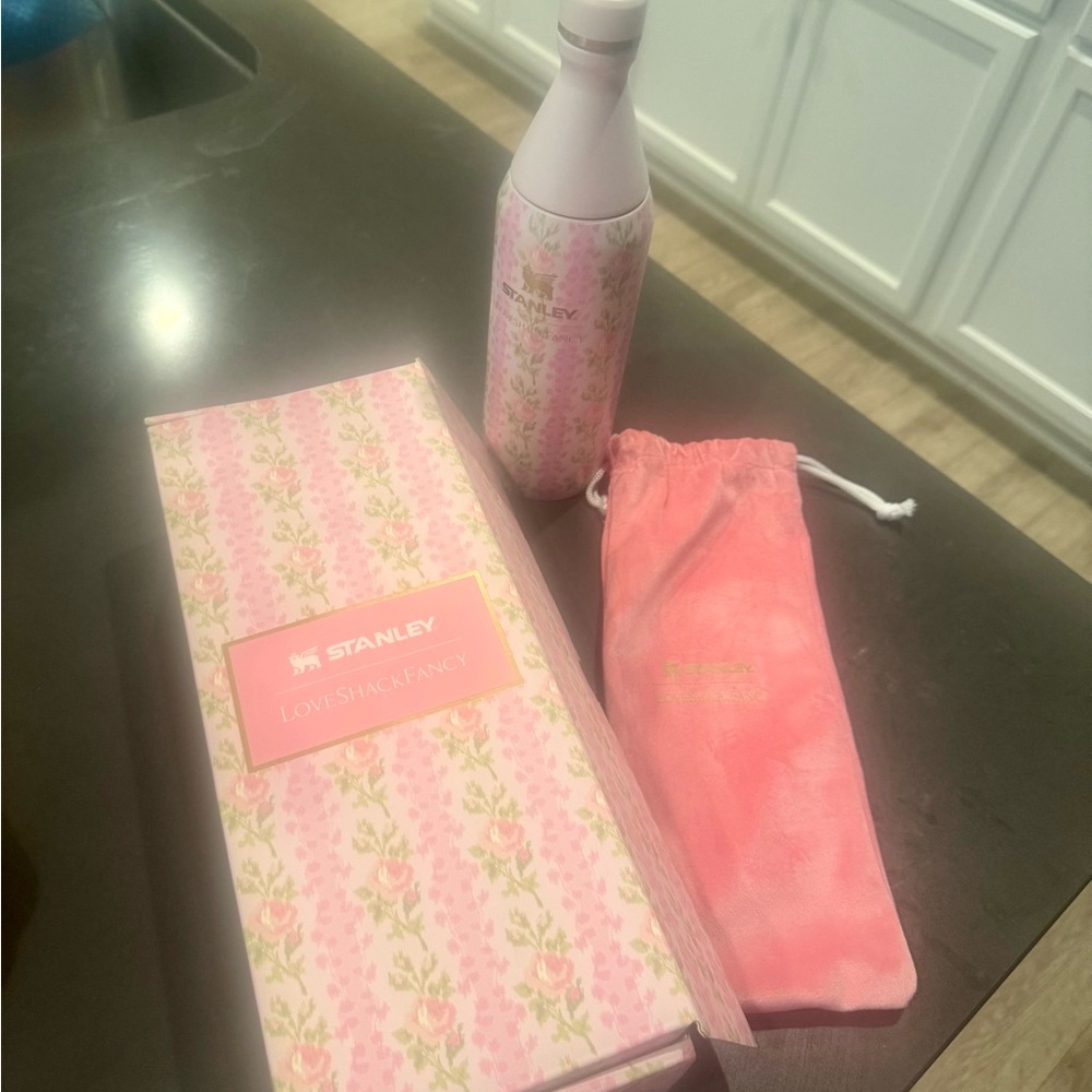 Stanley Loveshack fancy